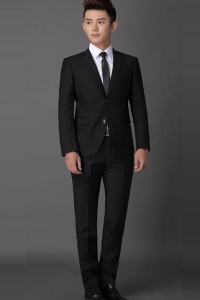 男西服